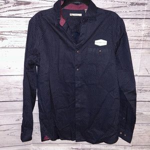 💙NWT Button Down Shirt